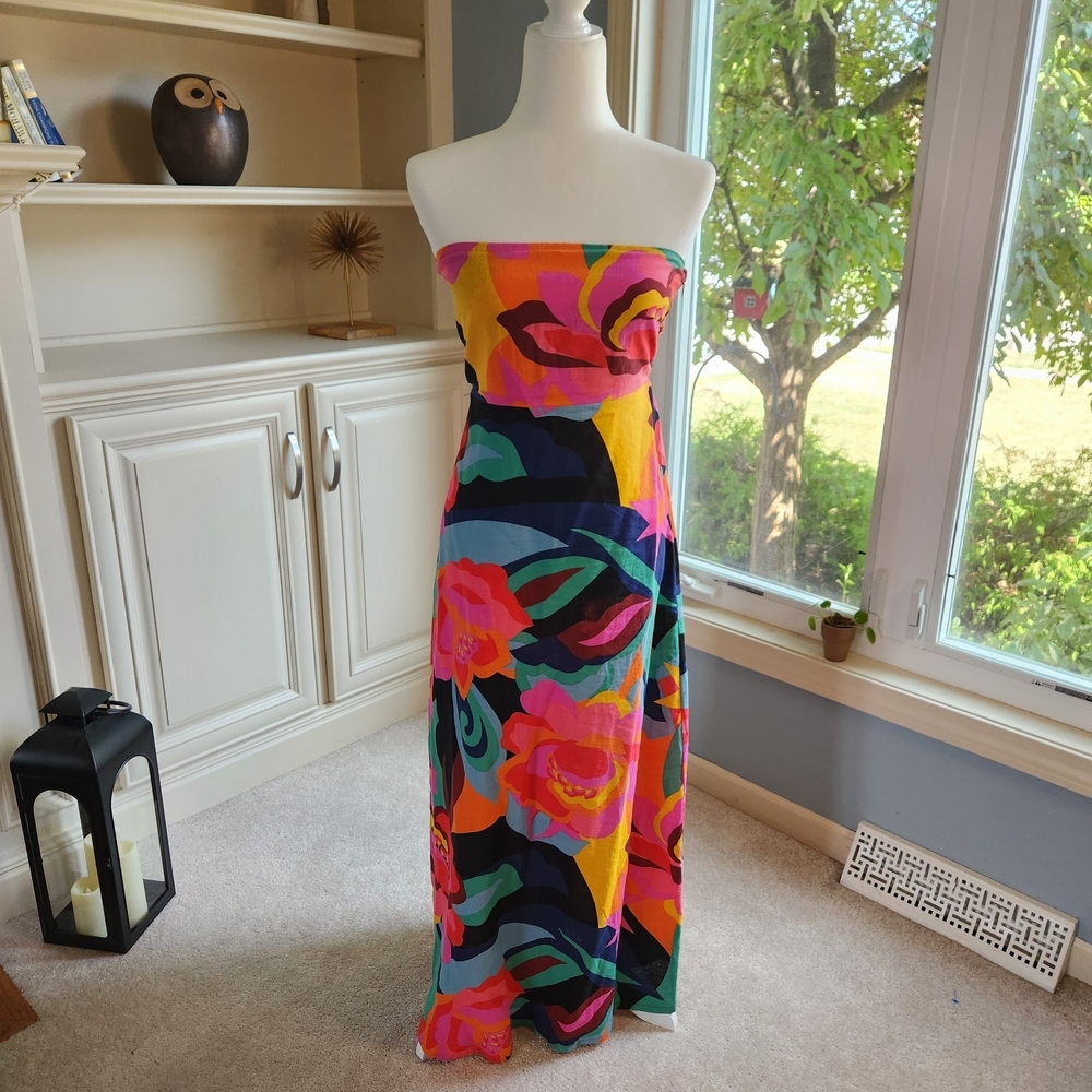 Olivaceous Strapless Dress with Bold Floral Design